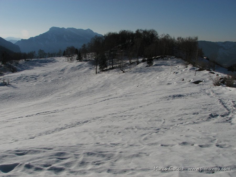 02_Salendo verso i Piani di Artavaggio.JPG